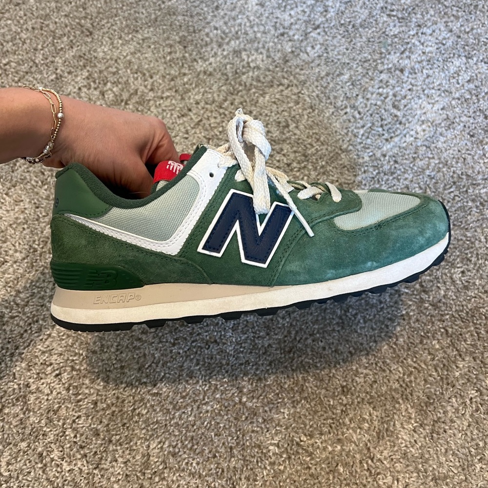 New Balance 574 Classic Sneakers - Picture 6 of 9
